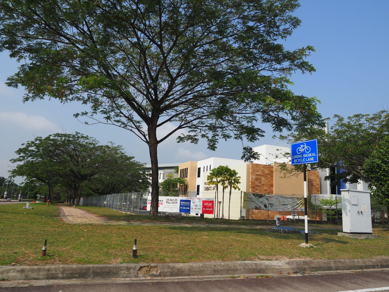 Campus thumbnail 8